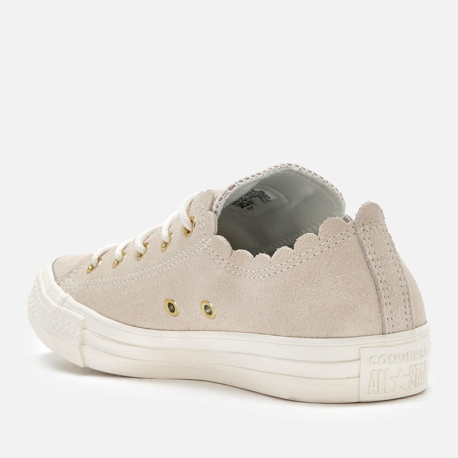 Converse Chuck Taylor All Star Scalloped Edge Ox Trainers in Natural | Lyst