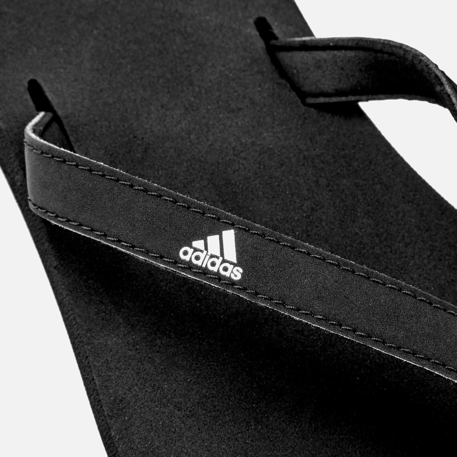 adidas eezay essence
