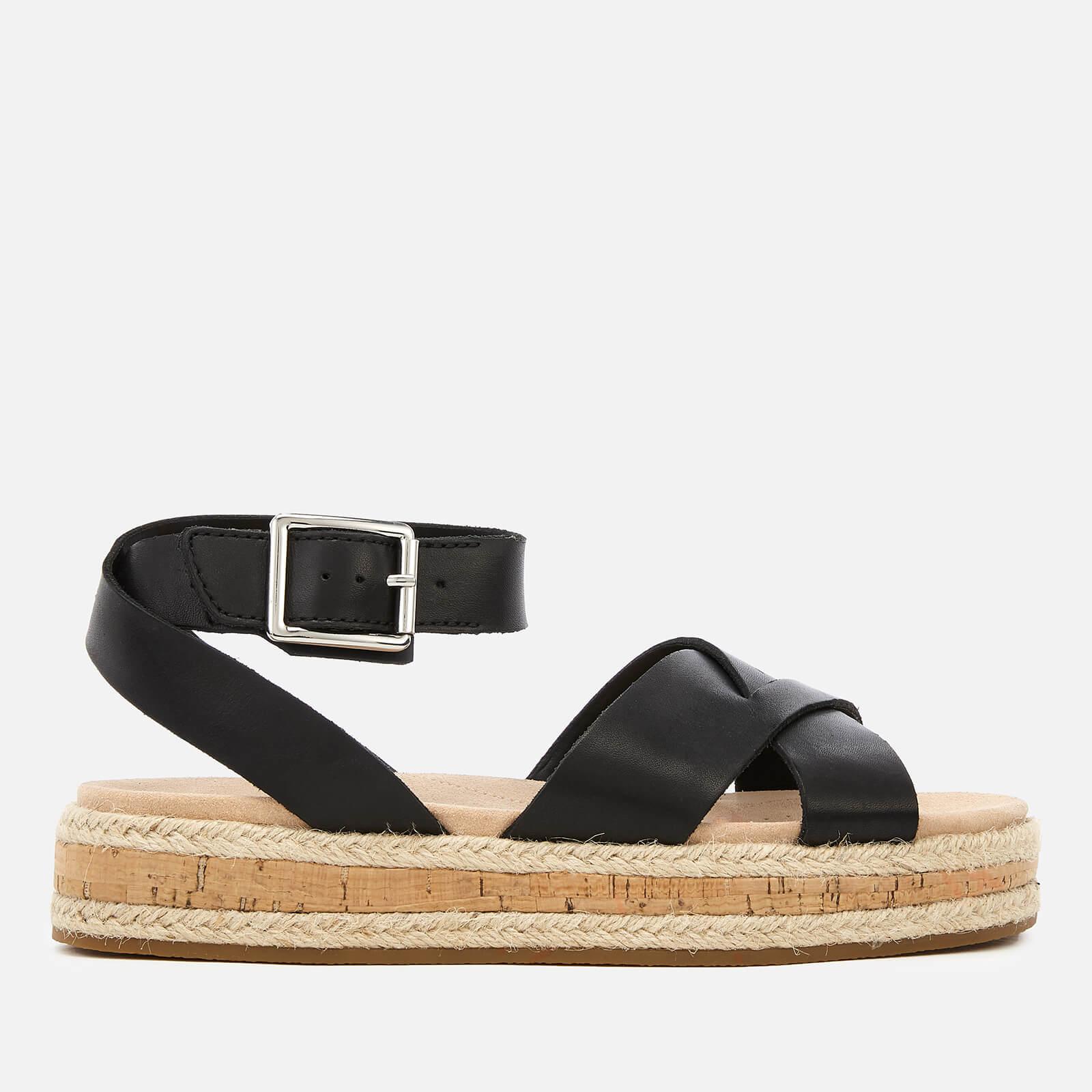 clarks flatform sandals