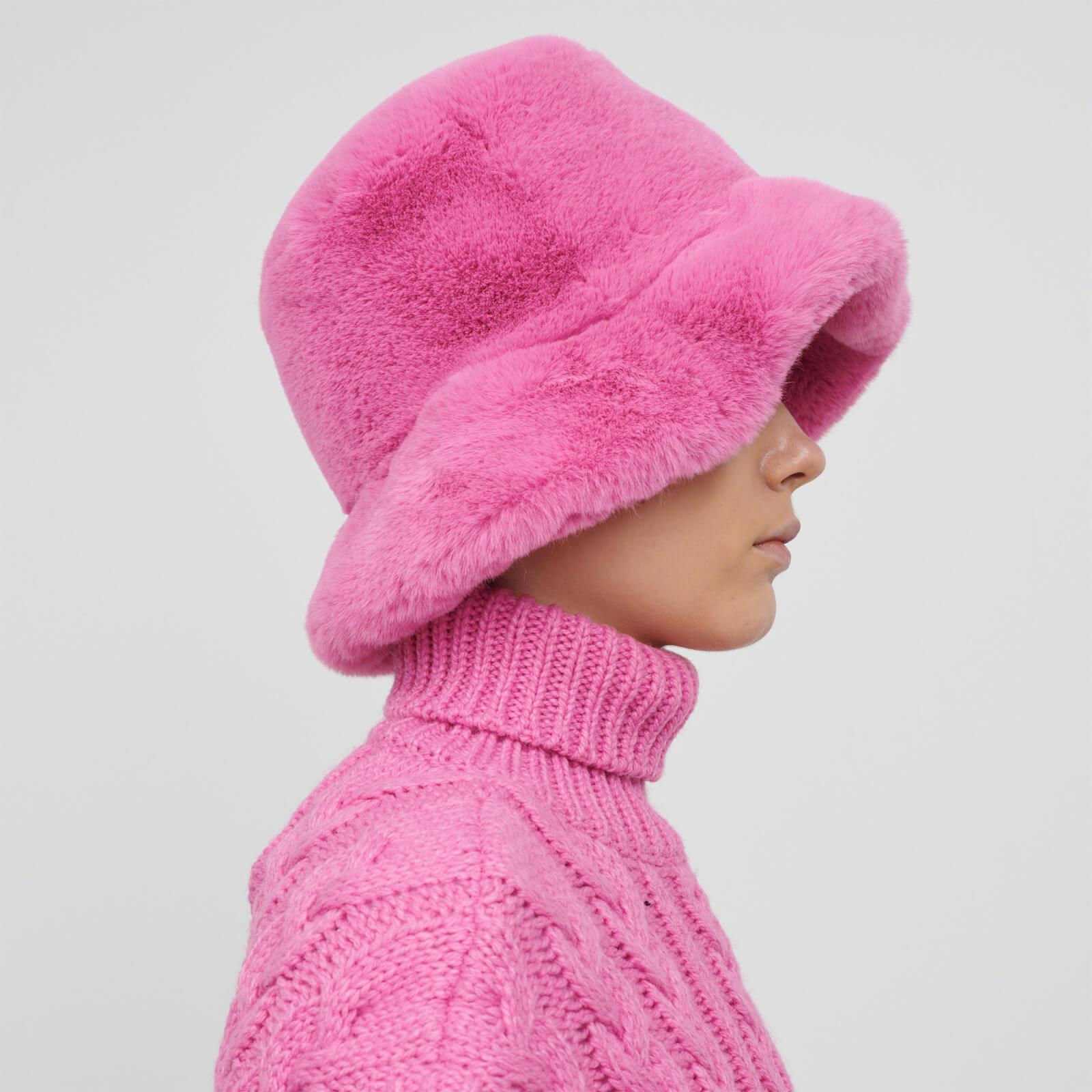 Jakke Hattie Faux Fur Bucket Hat in Pink