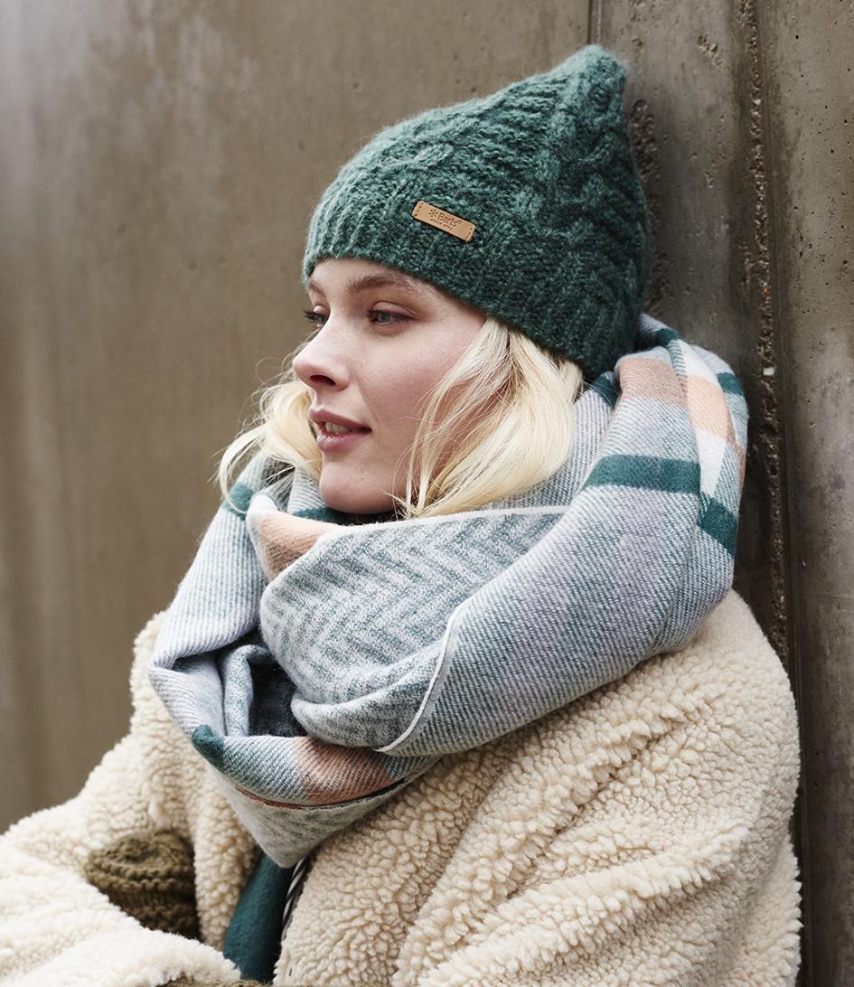 Barts anemone beanie Clearance