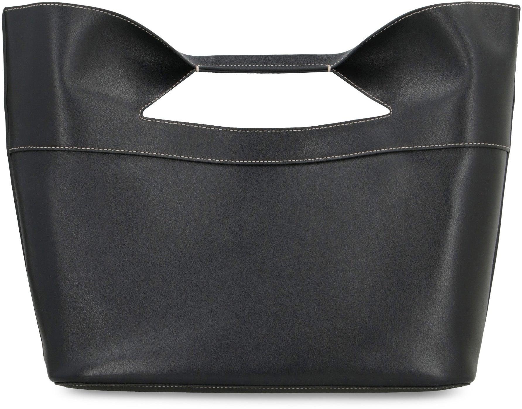 トートバッグ alexander mcqueen Black leather The Bow bucket bag McQueen The Bow Leather Bag in Black | Lyst