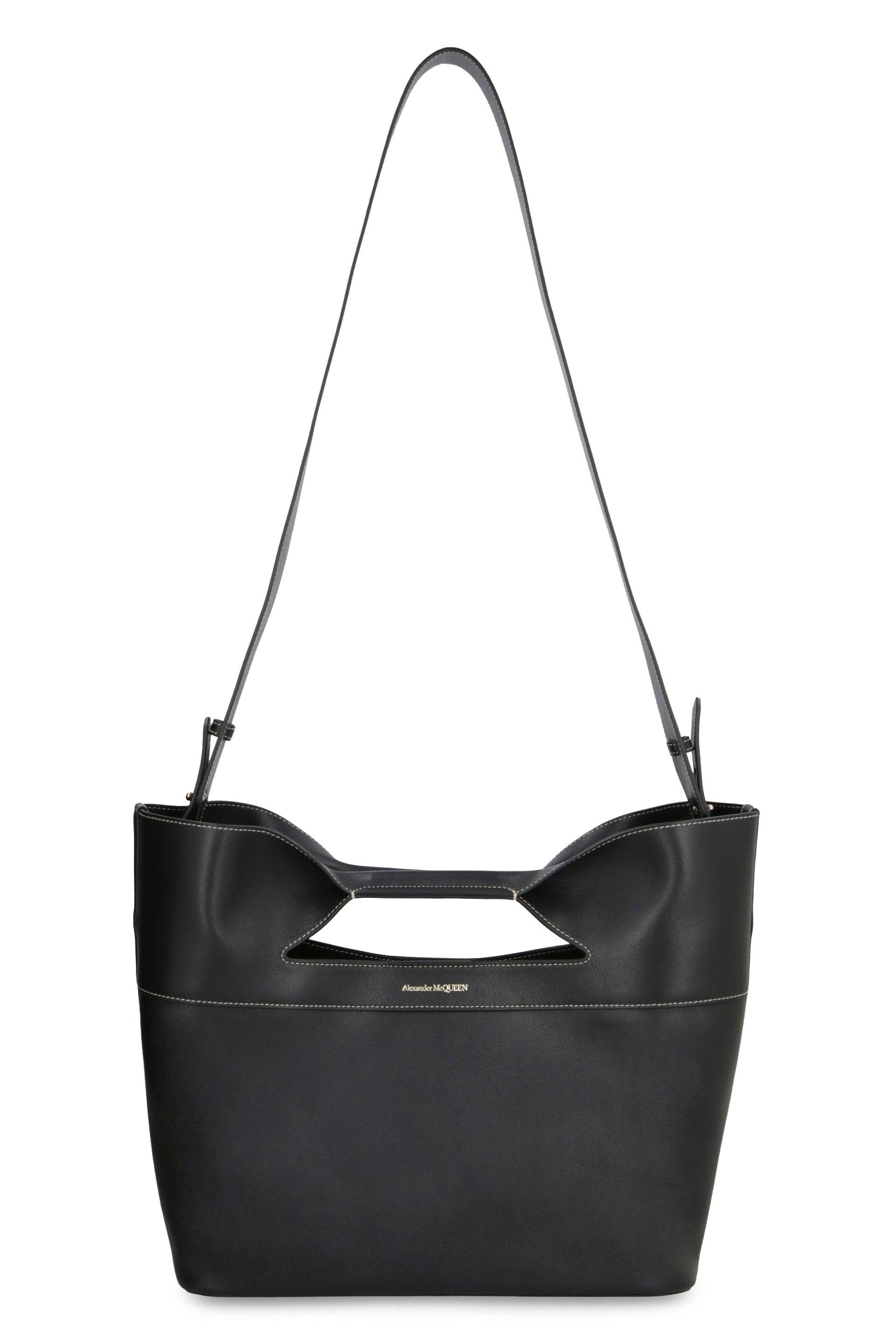 トートバッグ alexander mcqueen Black leather The Bow bucket bag McQueen The Bow Leather Bag in Black | Lyst
