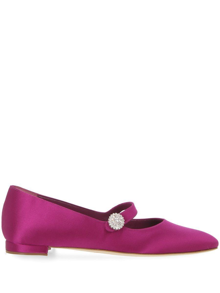 Manolo Blahnik Flats for Women | Online Sale up to 56% off Manolo Blahnik Flats for Women | Online Sale up to 56% off