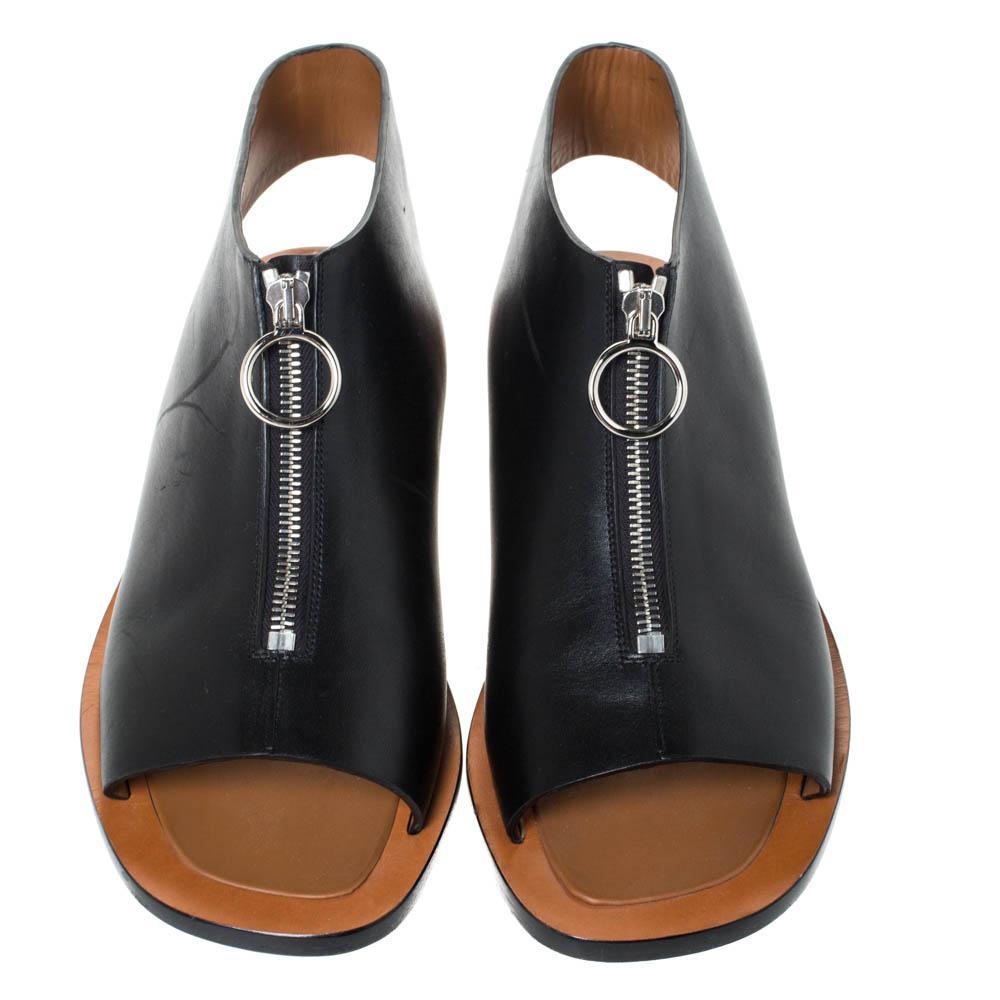 CÃ©line Black Leather Zip Detail Open Toe Flat Sandals Size 40 - Lyst