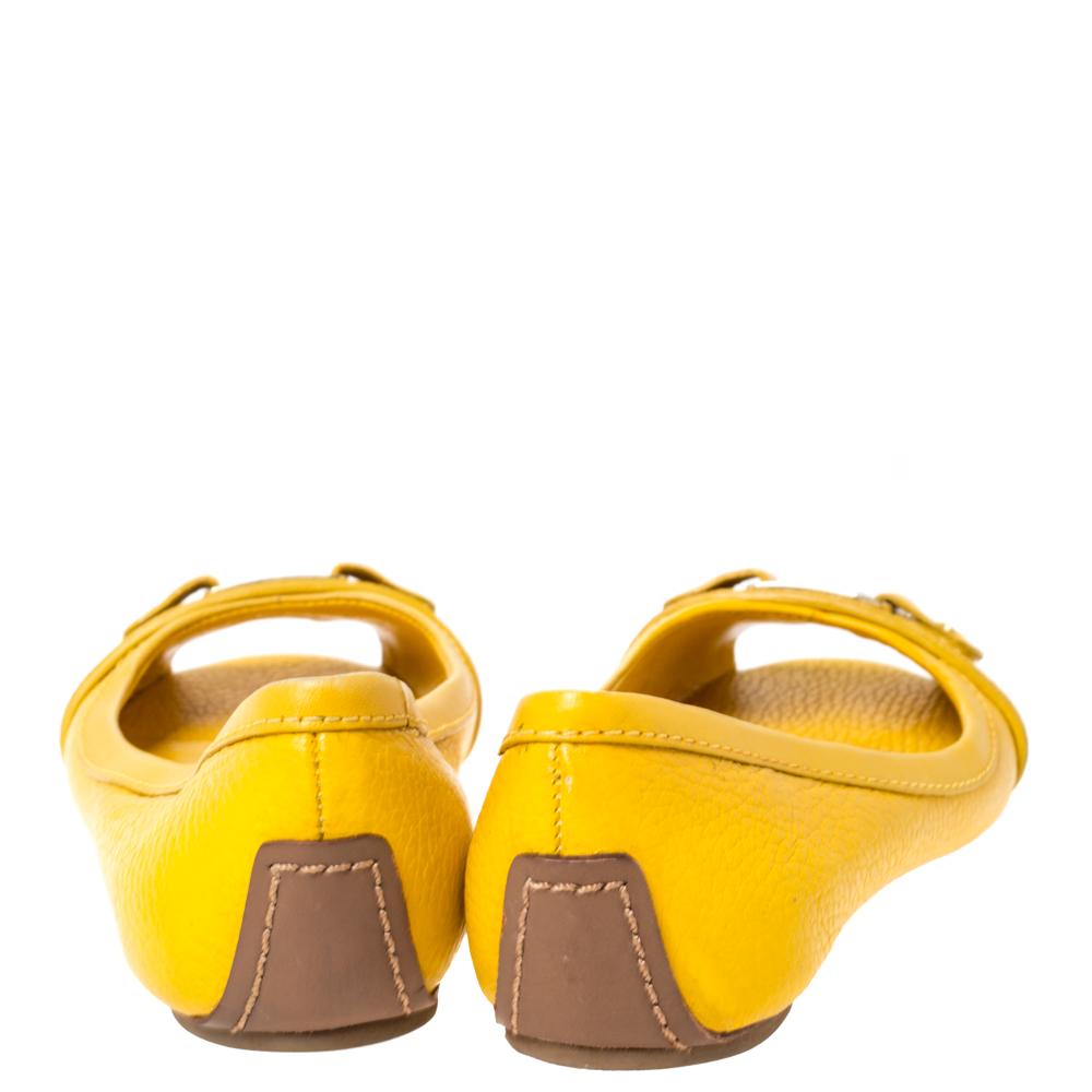 tory burch mustard flats
