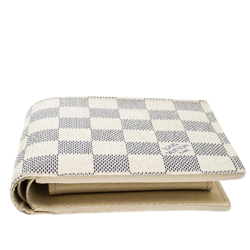 Grey Louis Vuitton Mens Wallet Literacy Basics