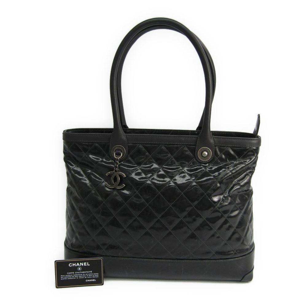 Chanel Black Quilted Patent Leather Tote Bag - Lyst