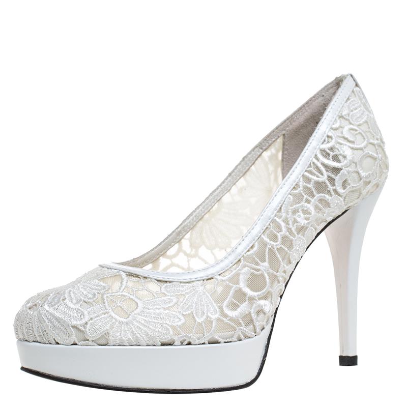 stuart weitzman swoon