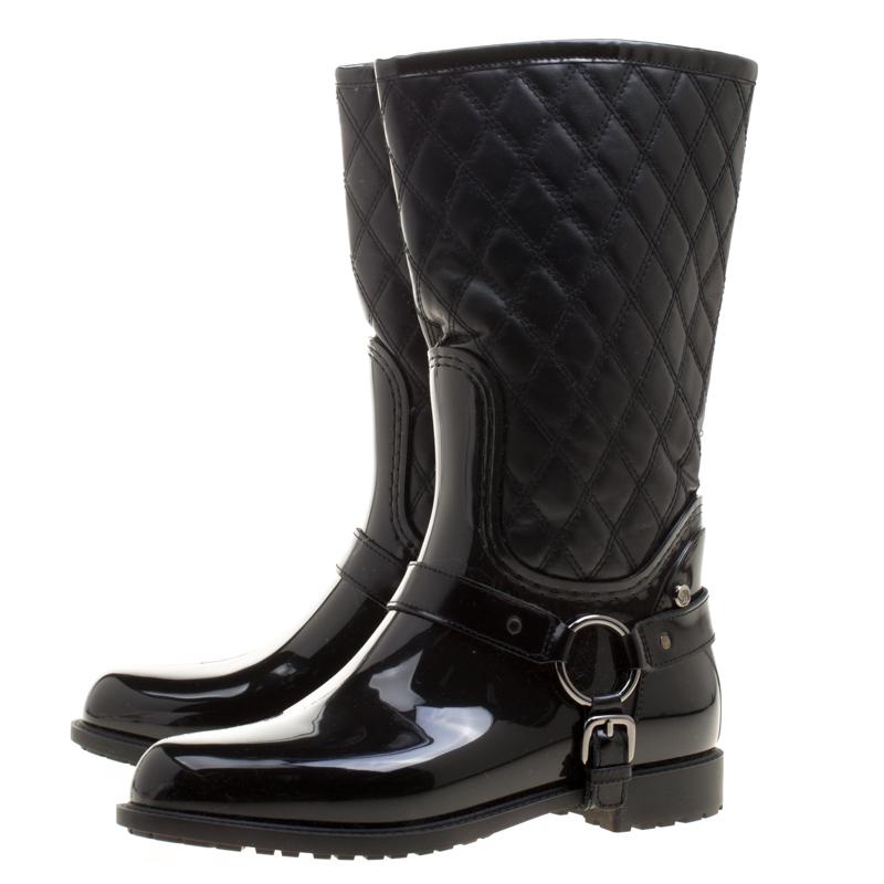 stuart weitzman rain boots