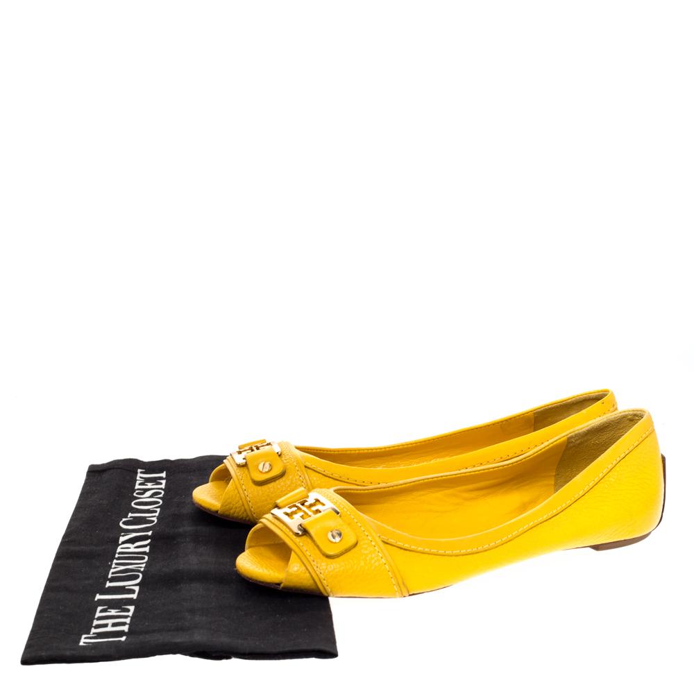 tory burch mustard flats