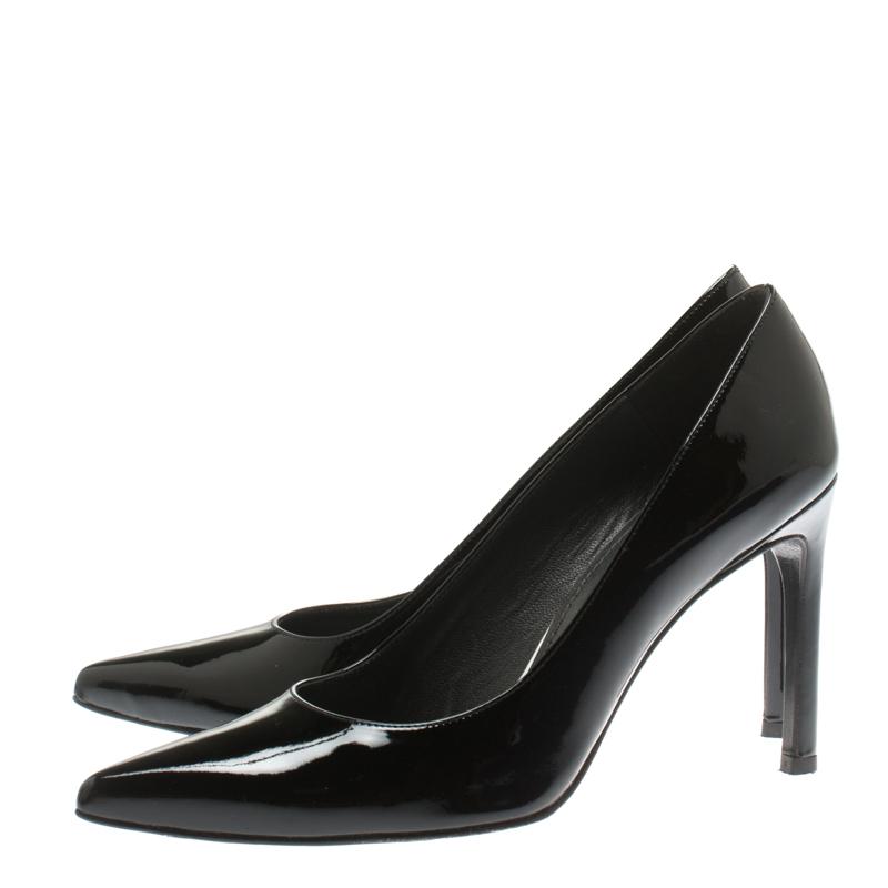 stuart weitzman black patent leather pumps
