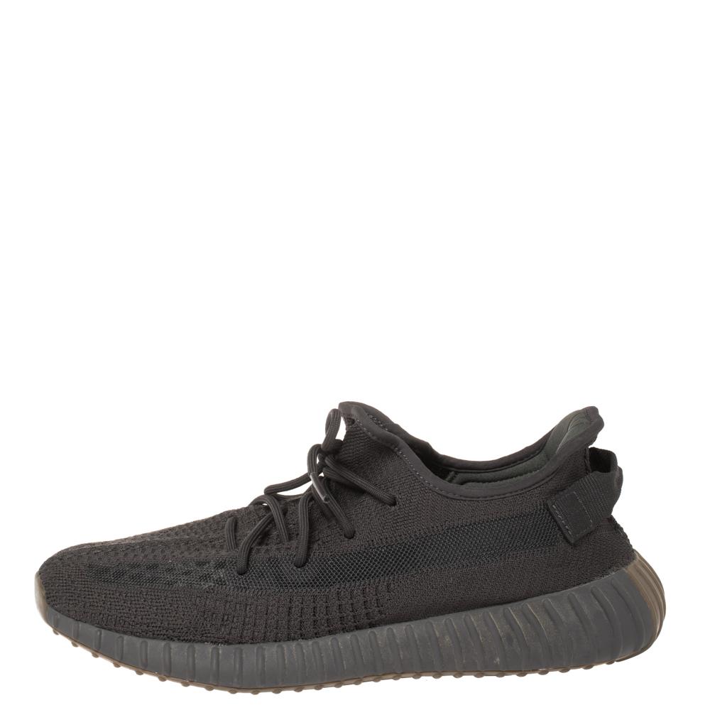 Yeezy Black Cotton Knit Boost 350 V2 Static Non Reflective Sneakers for Men - Lyst