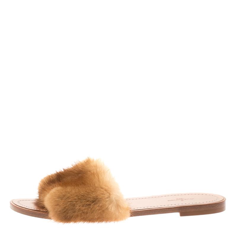 Louis Vuitton Brown Mink Fur Lock It Flat Slides Size 38 - Lyst