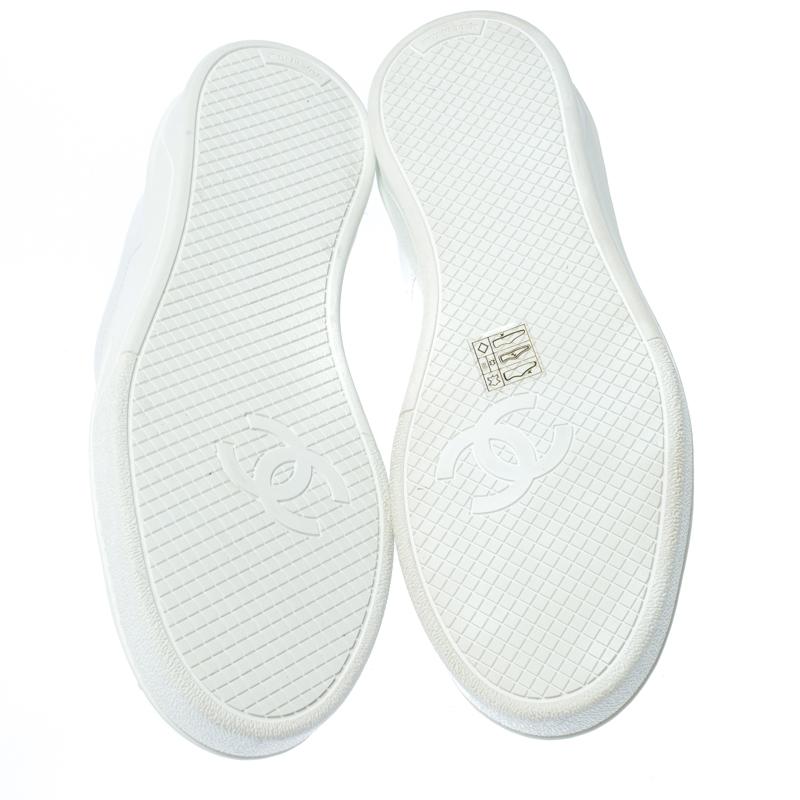 chanel weekender sneakers