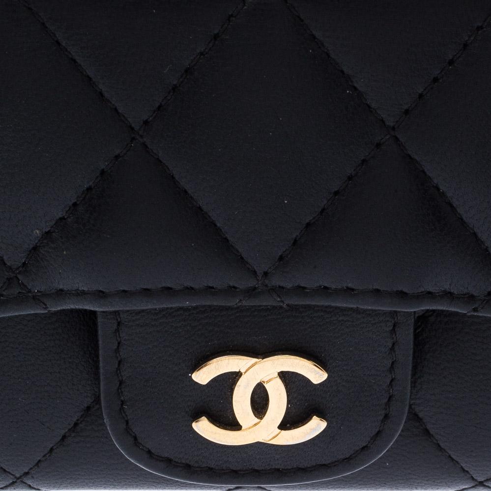 Chanel Black Quilted Leather Small Classic Flap Wallet - Lyst