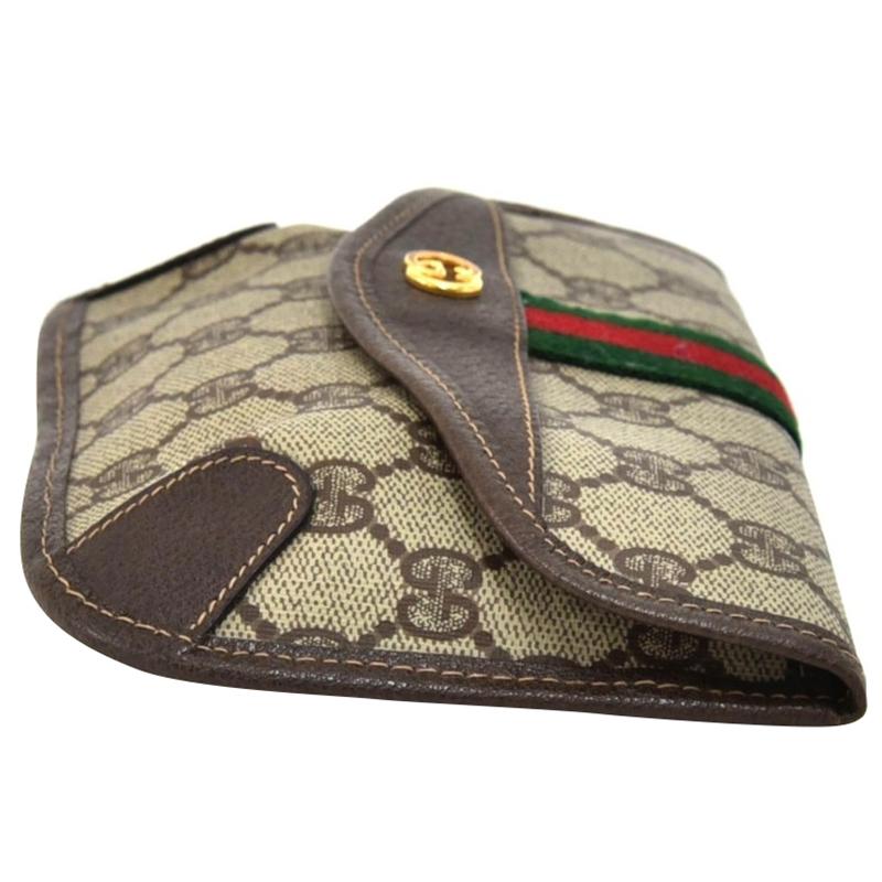 Gucci Beige GG Supreme Coated Canvas Mini Clutch Bag in Natural - Lyst