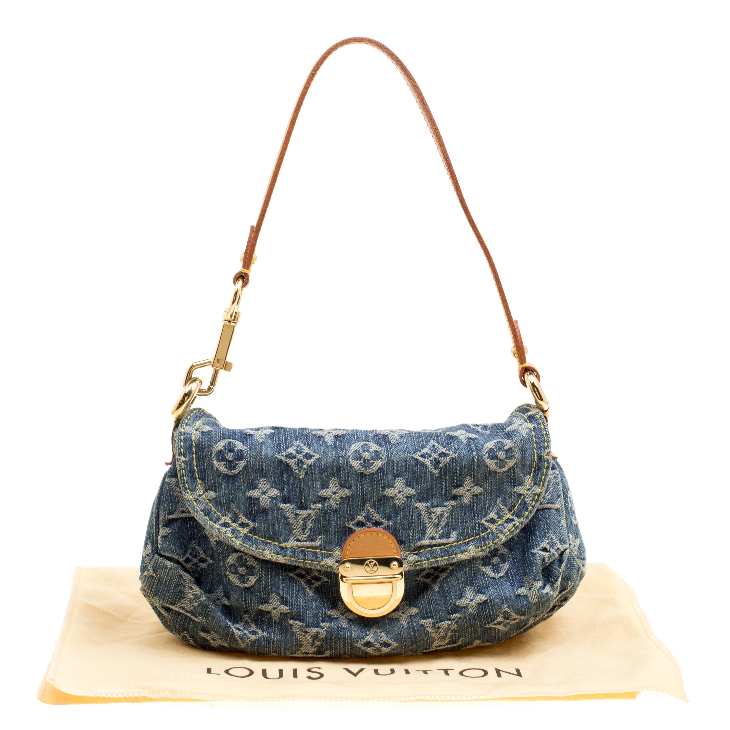Louis Vuitton Pre-owned Pochette Accessoire Blue Denim - Jeans Clutch Bags - Lyst