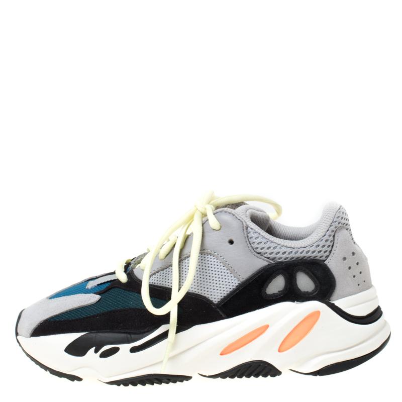 yeezy 700 38