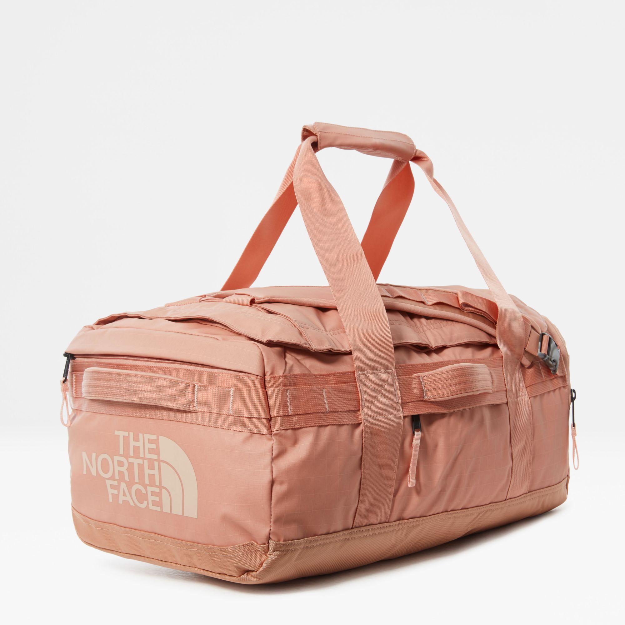 The north face base camp voyager borsone 42 l cafe creme-evening sand di  The North Face in Rosa | Lyst