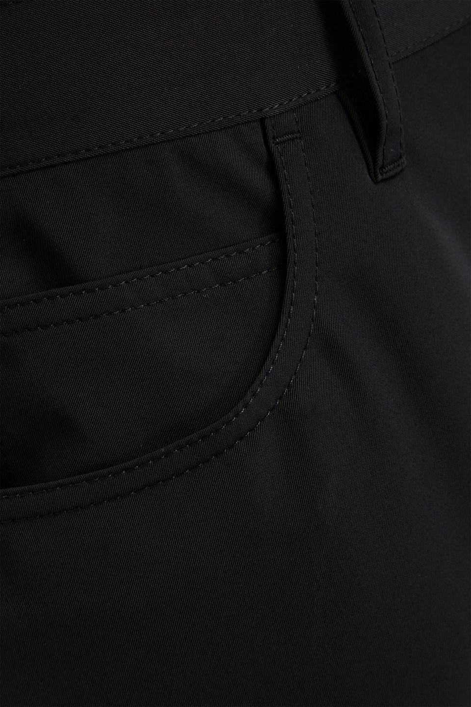 MM6 by Maison Martin Margiela Stretch-Twill Shorts in Black