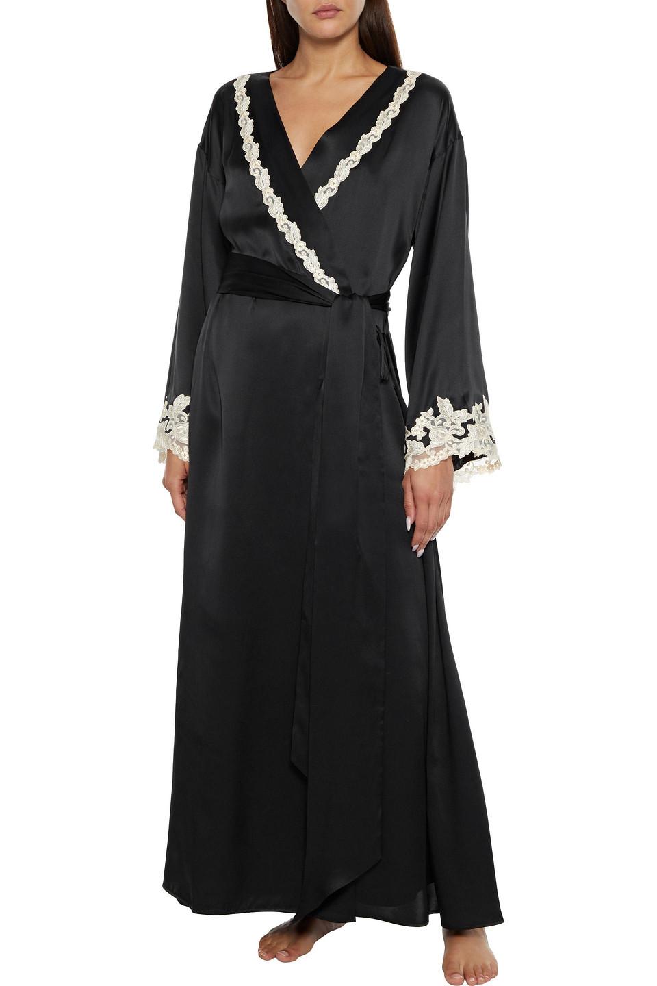 La Perla Maison Classique Lace-trimmed Silk-satin Robe in Black | Lyst
