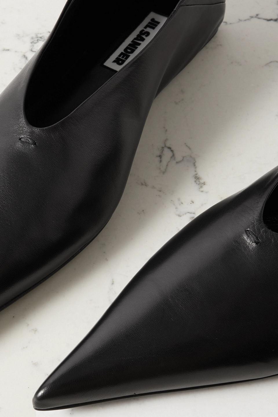 Jil Sander Leather Point-toe Flats in Black | Lyst