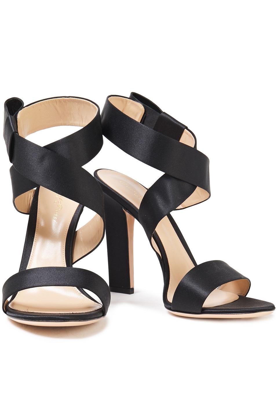 gianvito rossi bow heels