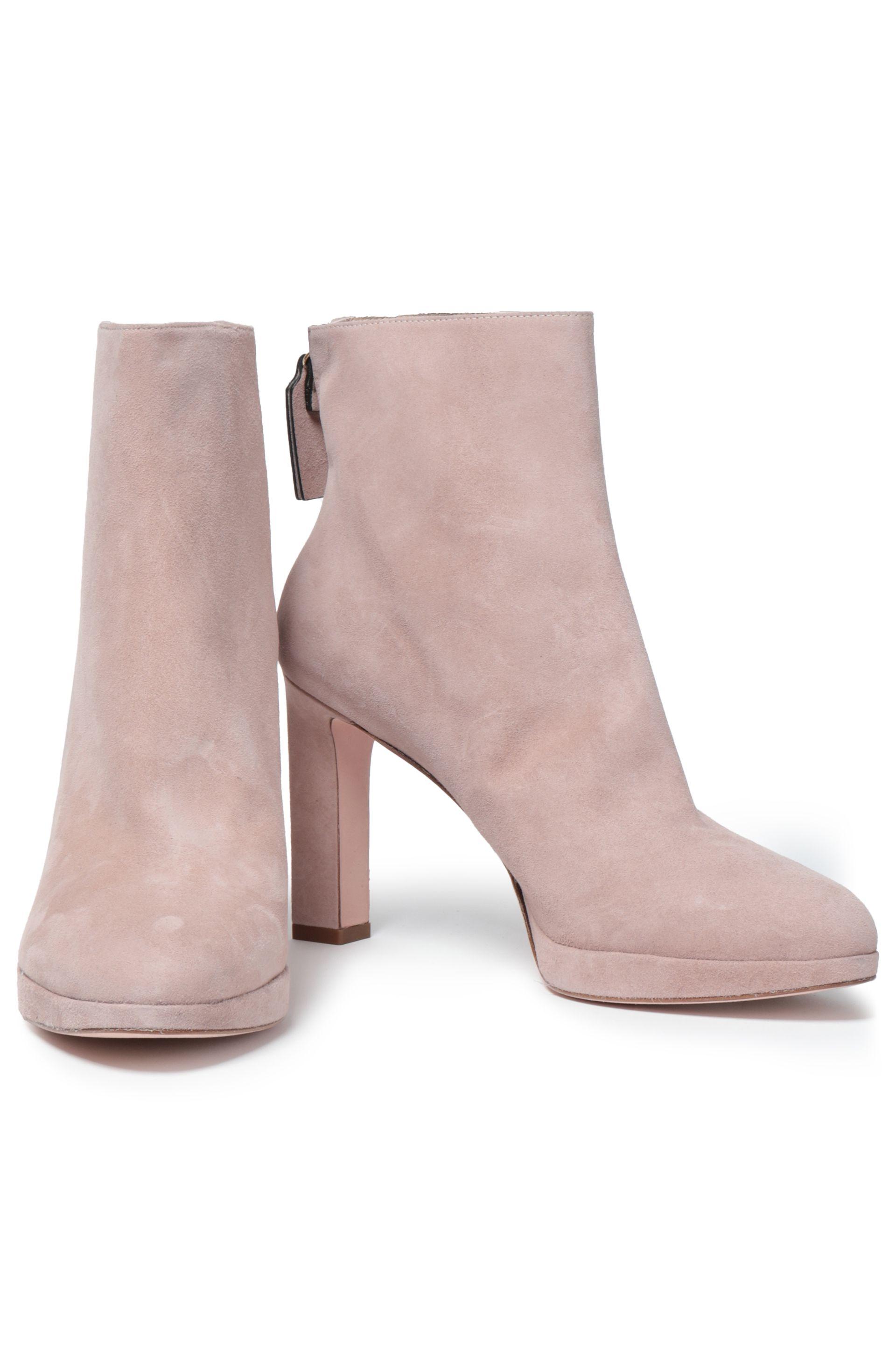 stuart weitzman delphine bootie