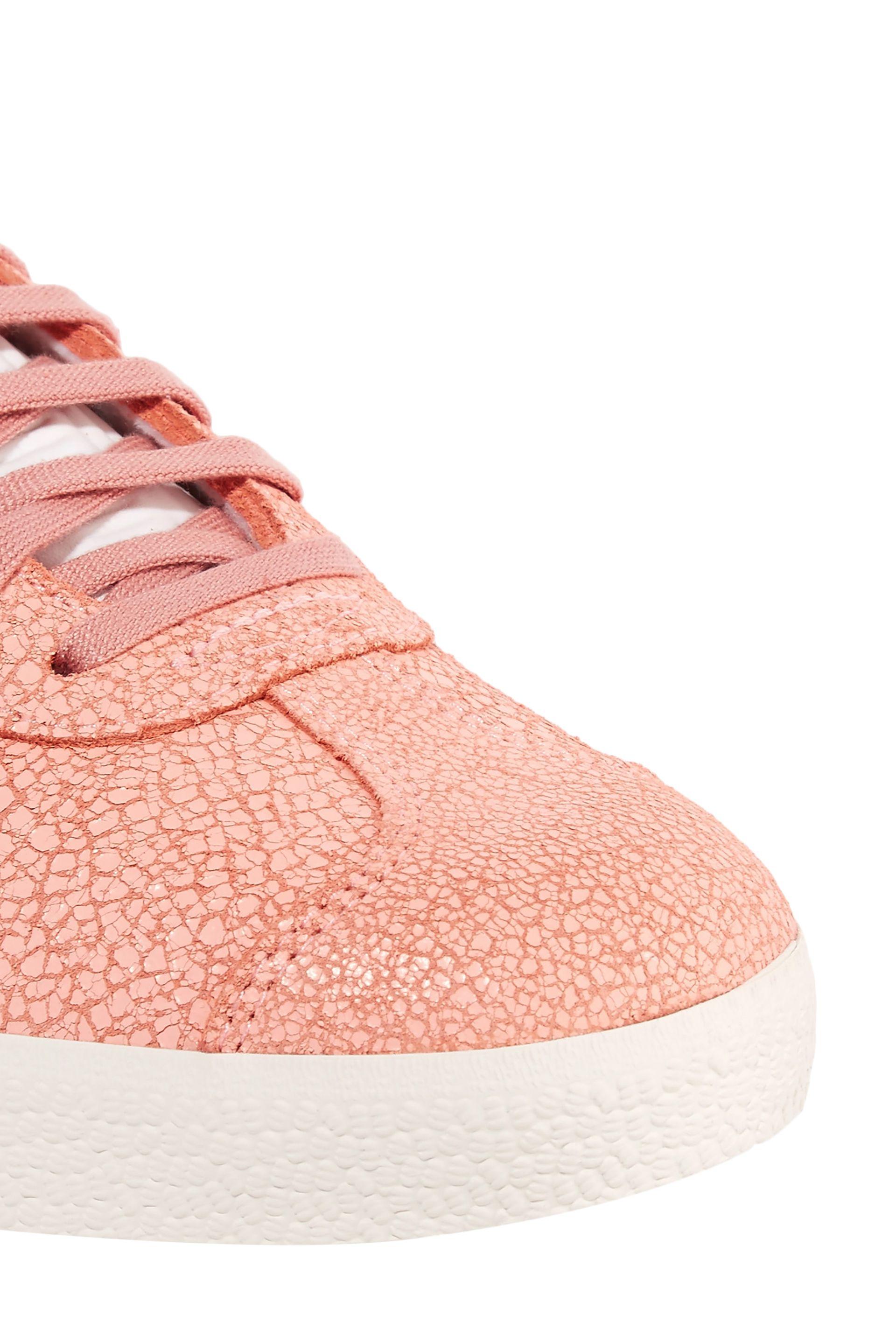 adidas gazelle coral pink