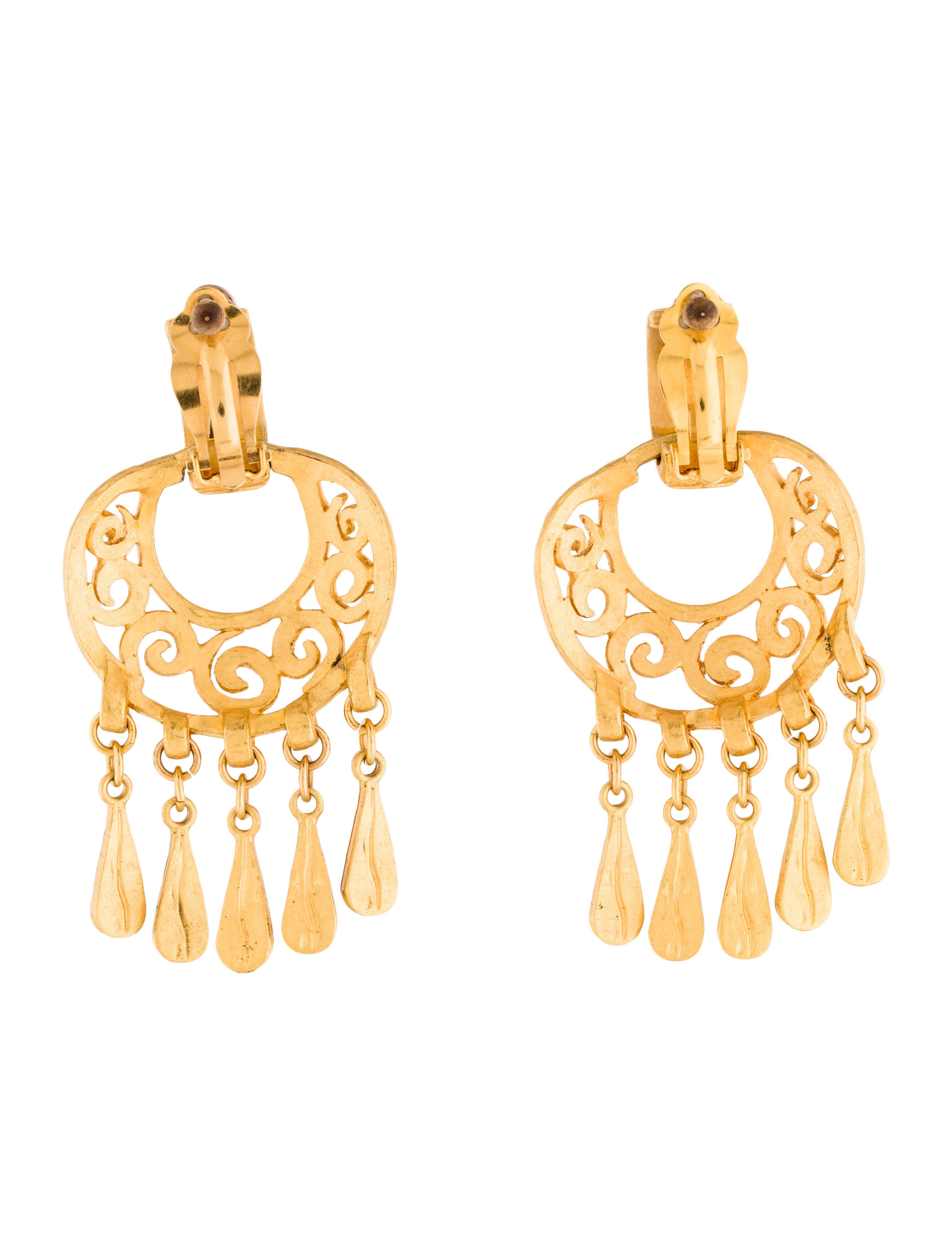Lyst Chanel Chandelier Earrings Gold In Metallic Gallery