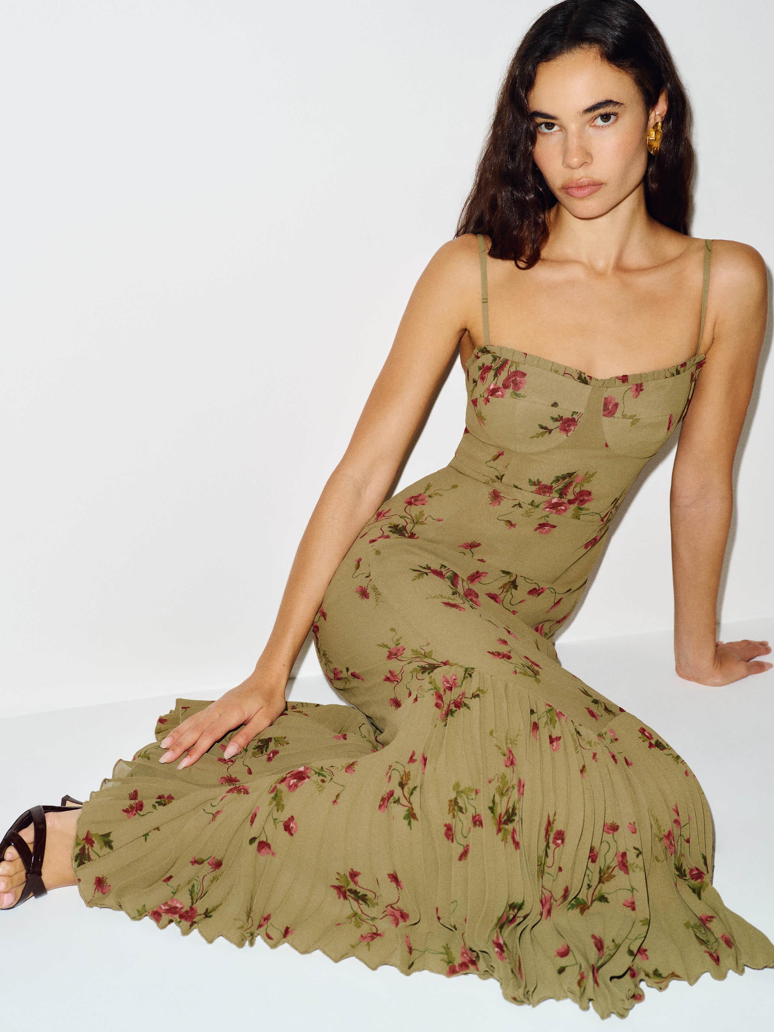 wedding guest dress nearby Ever-Pretty Elegant Pleated Chiffon Midi Semi Semi Formal with Ruffled Sleeves Occasion Dress Summer 23-Q2 Size:4 US Men (3 UK/AU) street wear Mens Black Dress Loafers
