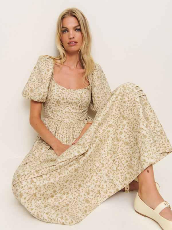 Everlyn Floral Midi Dress Everlyn Floral Midi Dress