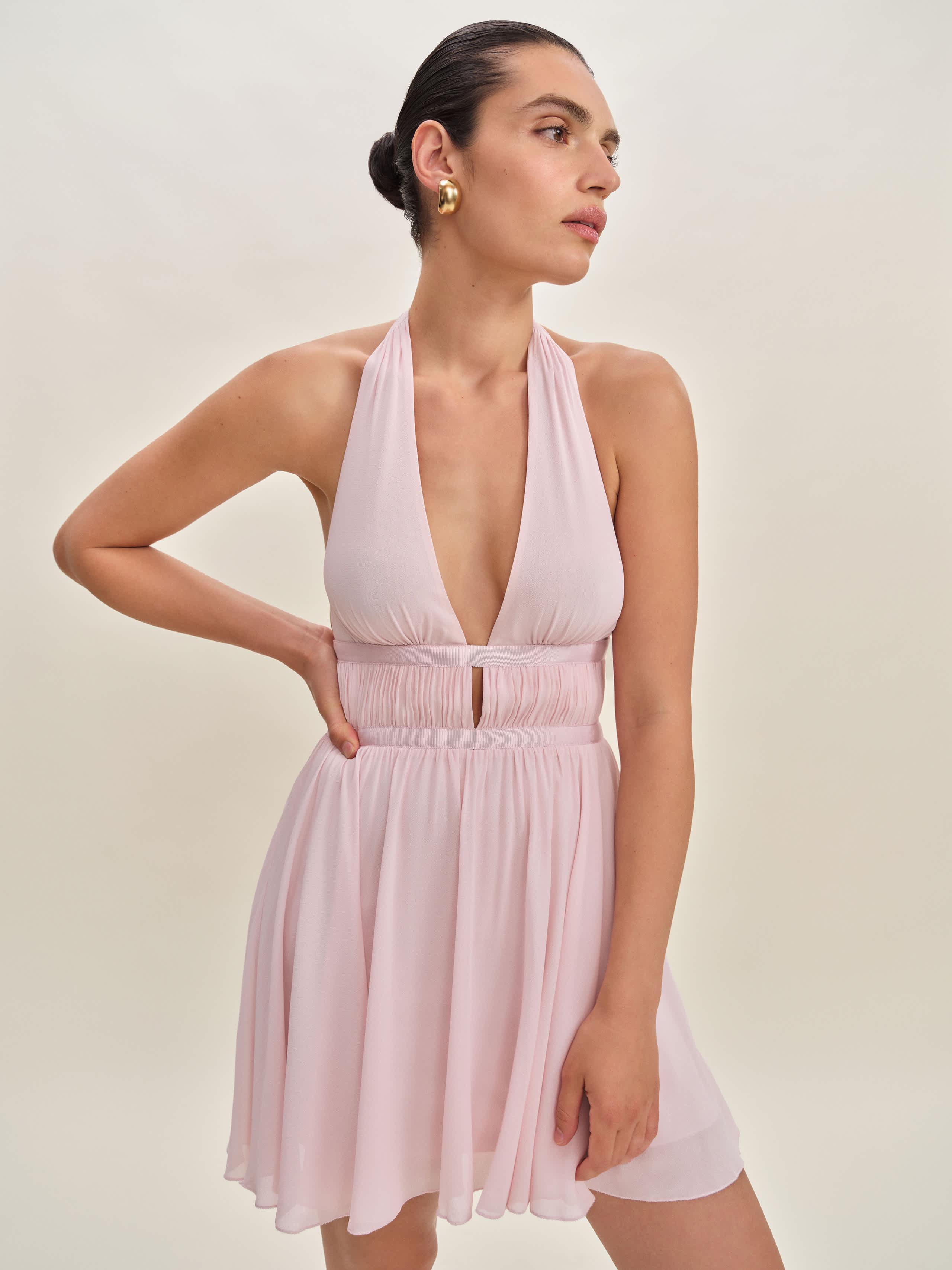 a line halter chiffon bridesmaid dress Bridesmaid Dresses Black Halter A-Line Sleeveless Floor Length Chiffon Bridesmaid Dresses with Slit