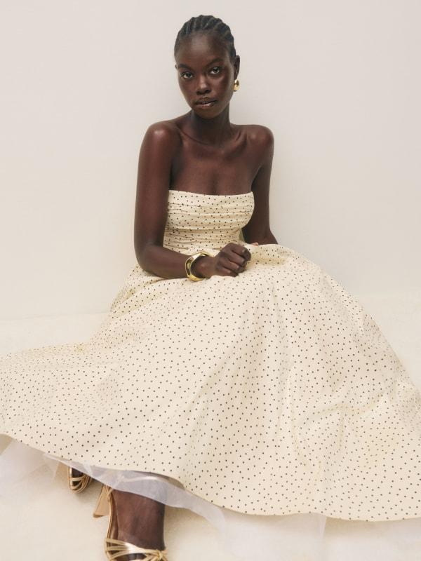 Reformation Kastoria Dress in Natural | Lyst Reformation Kastoria Dress in Natural | Lyst
