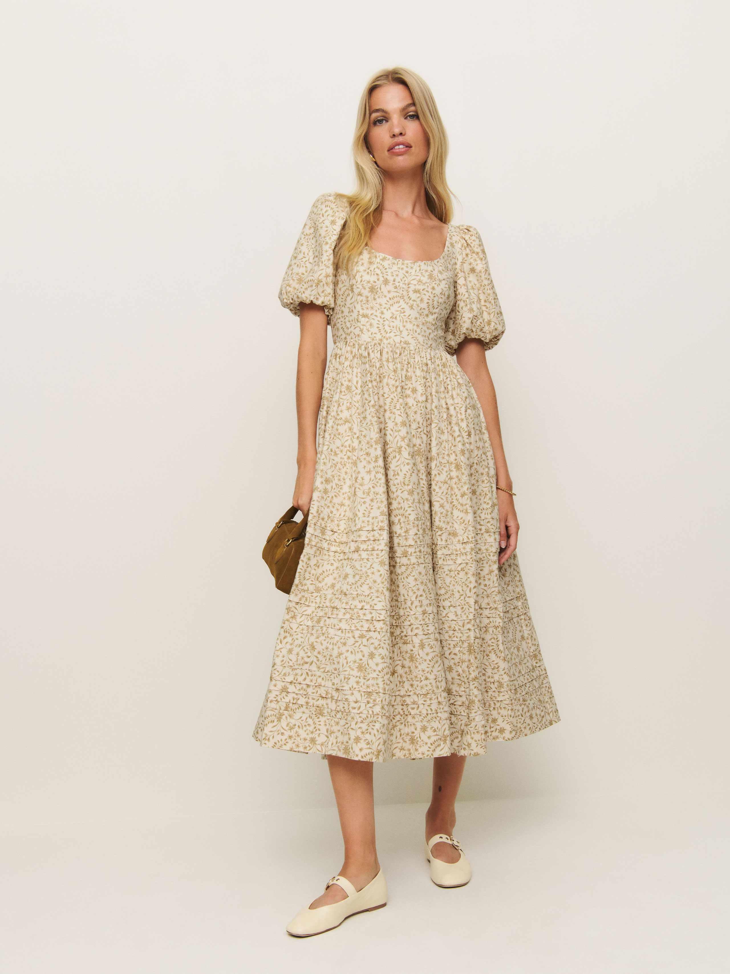Everlyn Floral Midi Dress Everlyn Floral Midi Dress