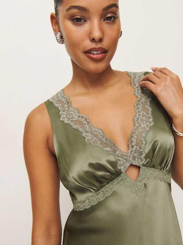 aliceyn silk dress New! Reformation Aliceyn Silk Dress M (8-10)