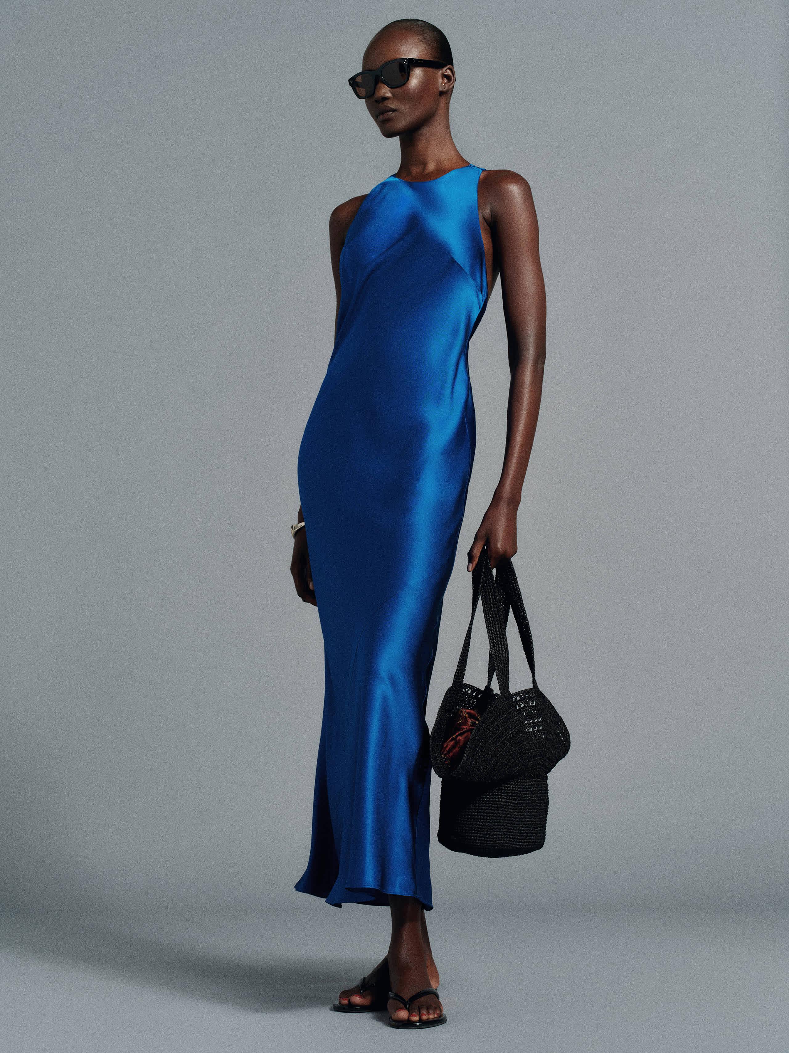 blue silk reformation dress Noe in Material_Particle Board Color:Sea Blue Stripe You cant go wrong Linen-feel Vertical Stripe Long
