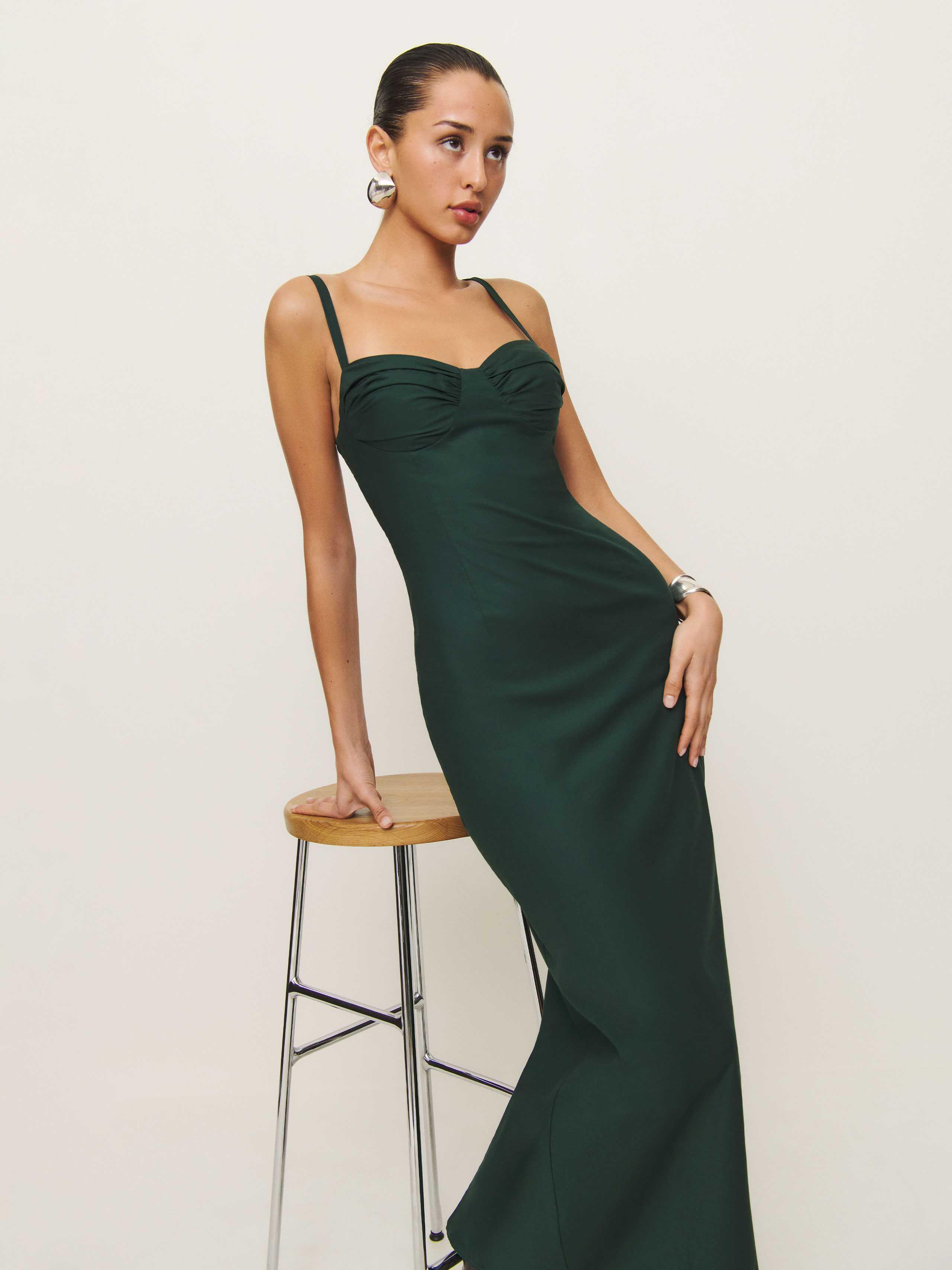 dark green reformation dress Stormi 0 in dark green dress Wedding Dress Cover Ups at_Ready To Ship The Juliette Is Slim Size:18 to 30