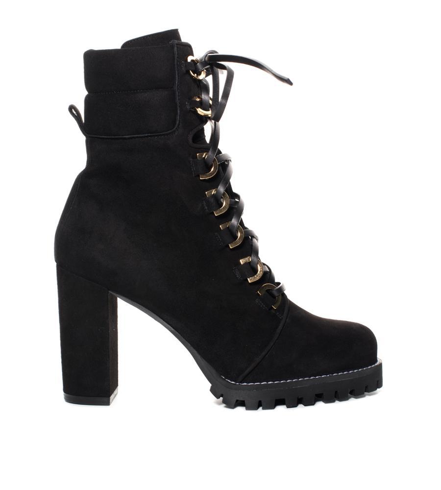 stuart weitzman shackleton boots