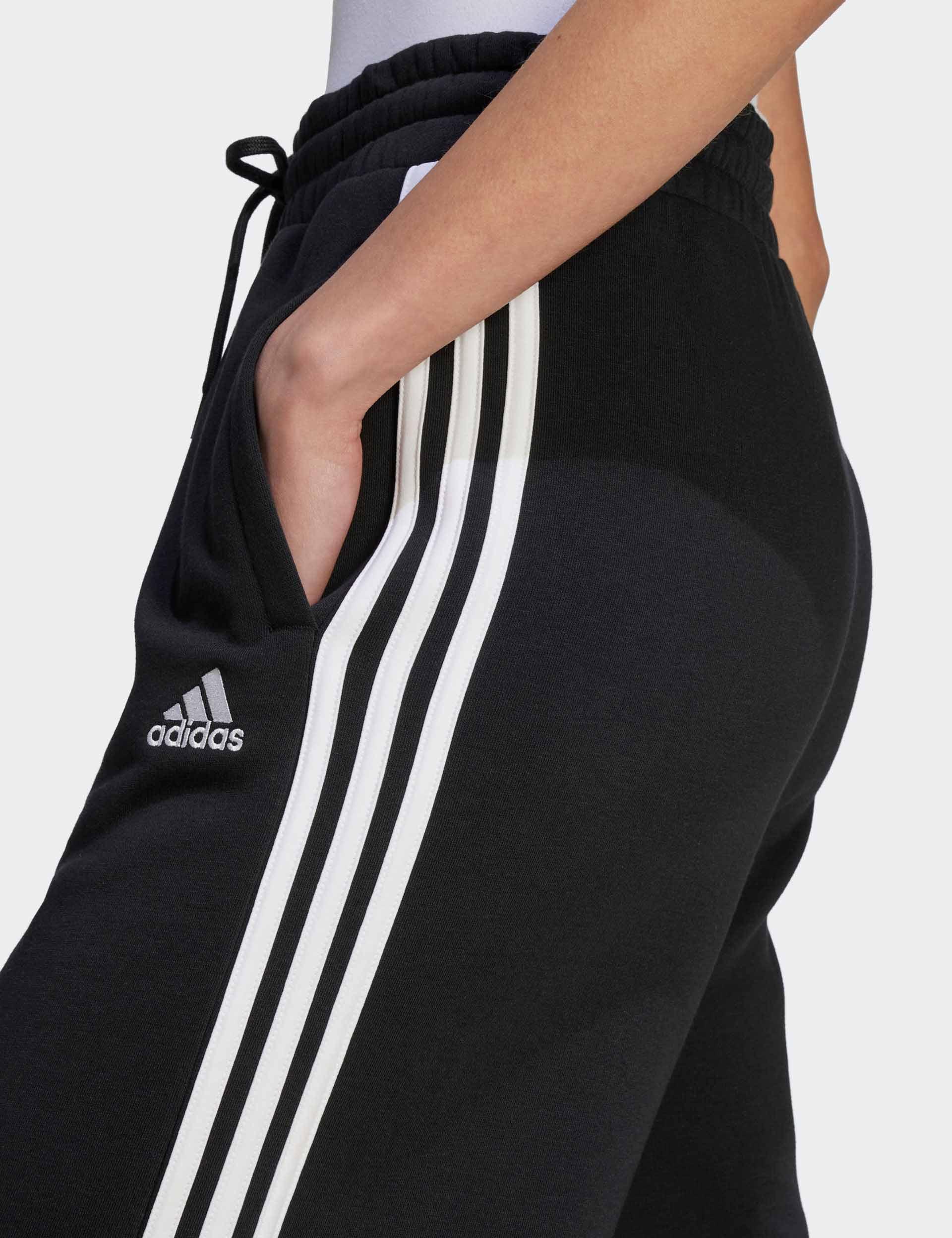 adidas women's three stripe joggers