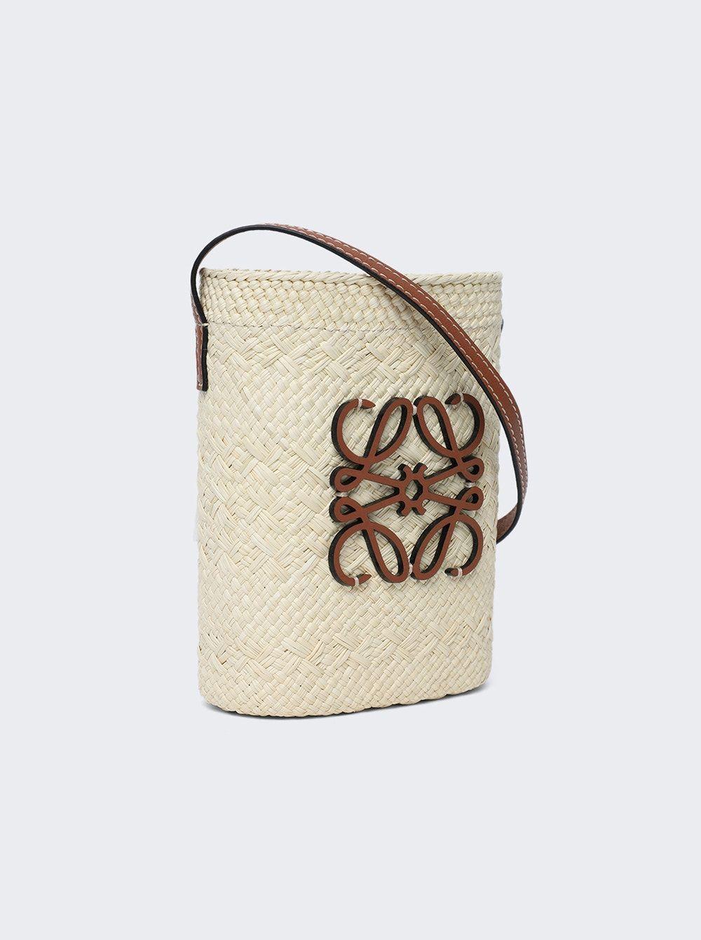 Loewe clearance paula pouch