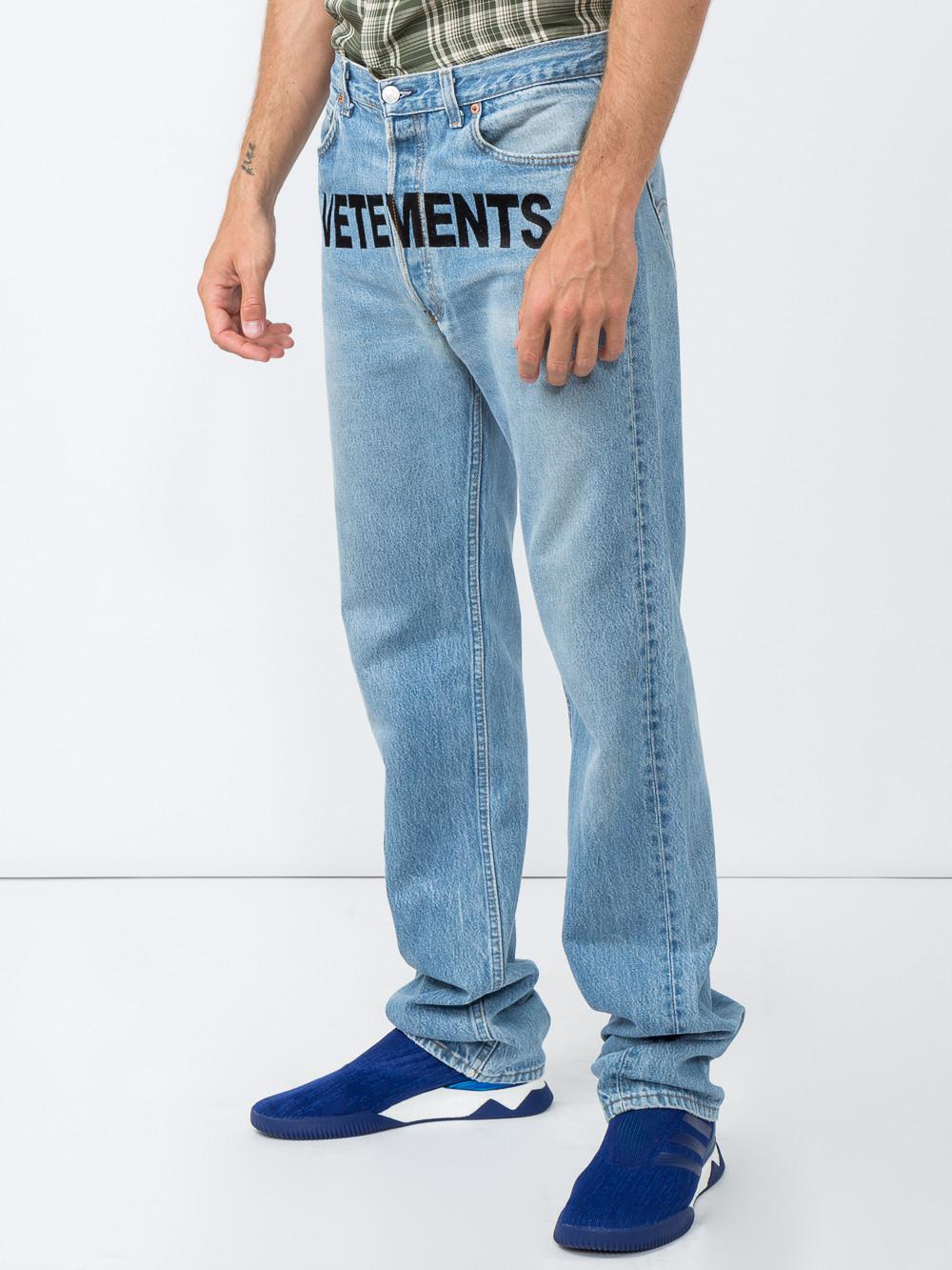 Vetements Denim X Levi's Logo Jeans in Blue for Men - Lyst