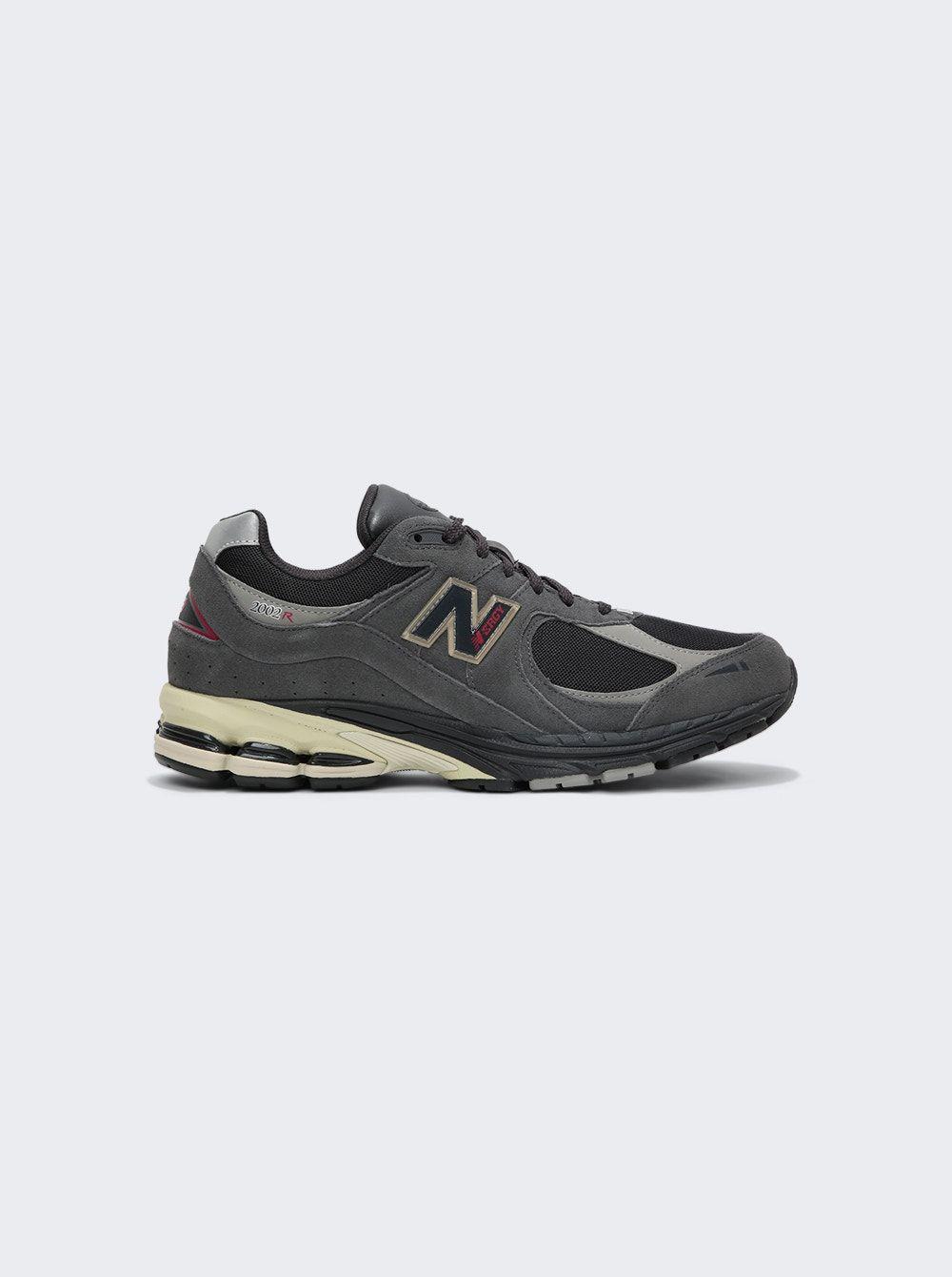 New Balance 2002r Sneaker in Gray for Men Lyst