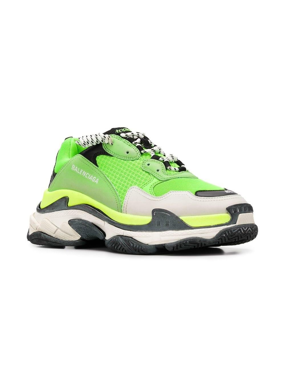 balenciaga triple s fluorescent green