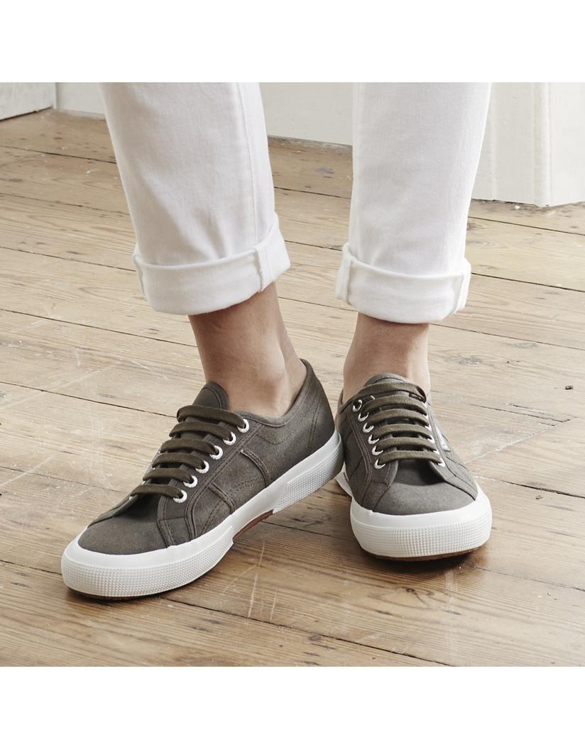 khaki superga