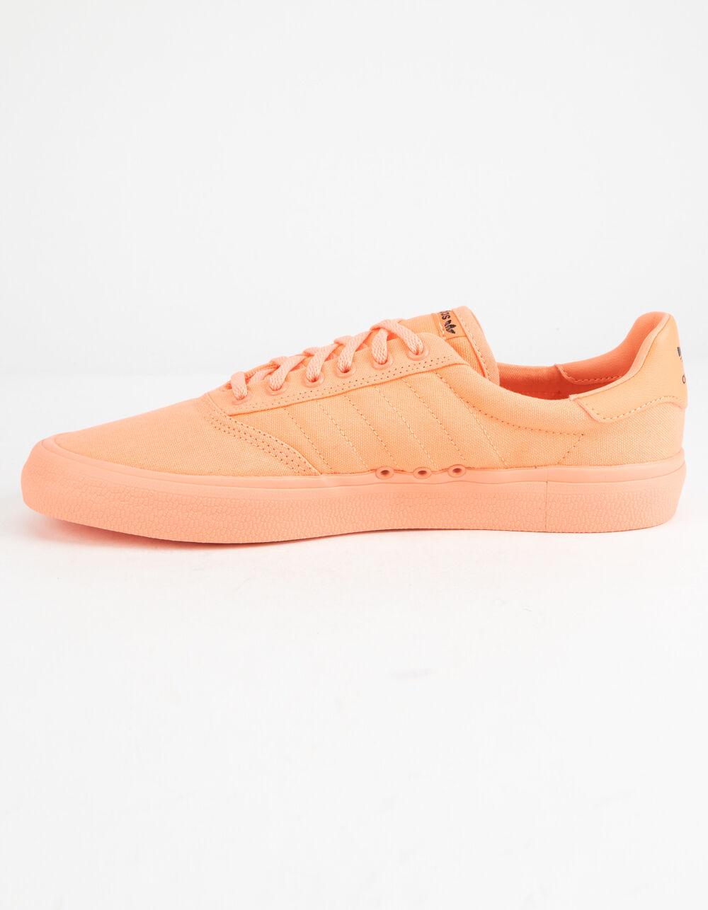coral shoes mens