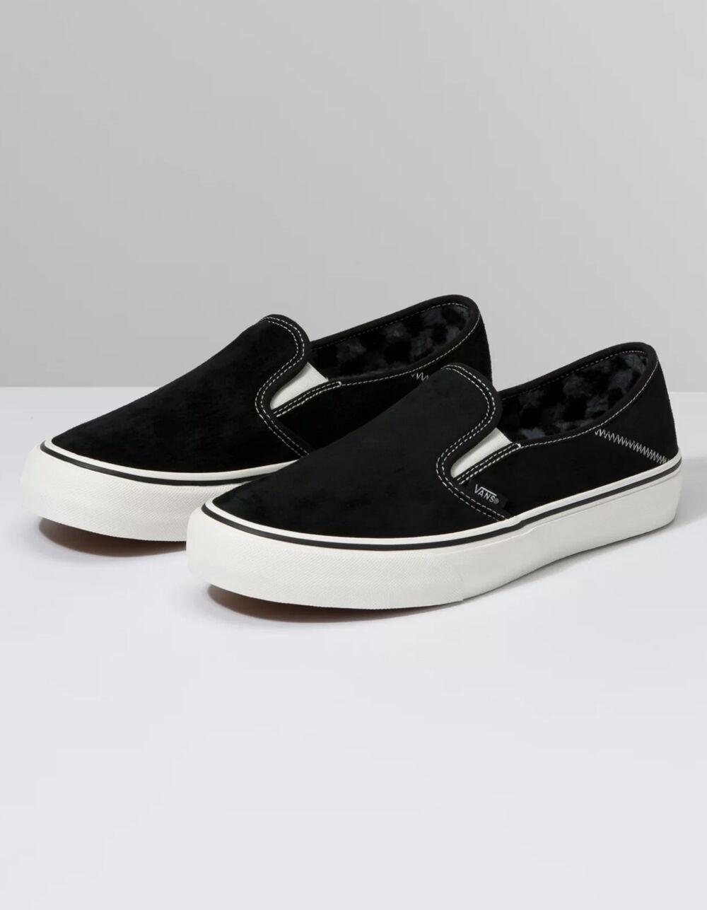 suede sherpa slip on vans