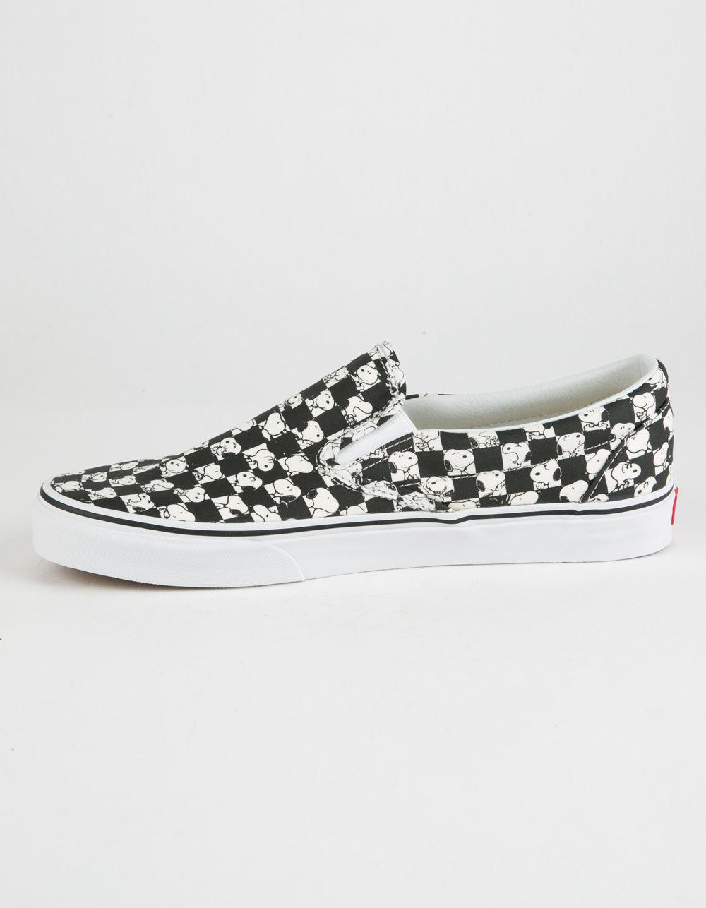 Vans Canvas X Peanuts Snoopy Checkerboard Classic Slipon Vans Canvas X Peanuts Snoopy Checkerboard Classic Slipon