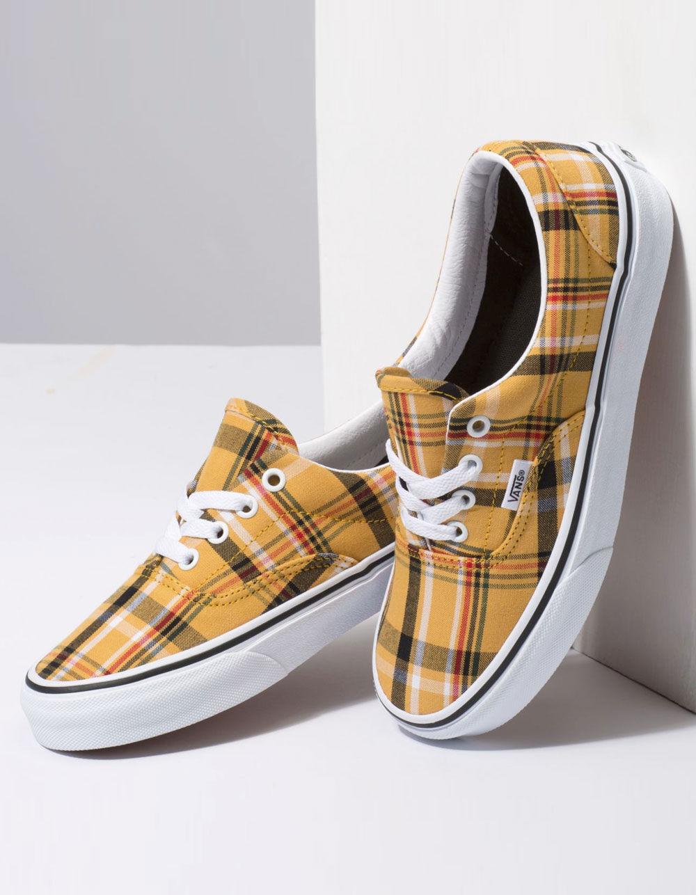 vans era plaid